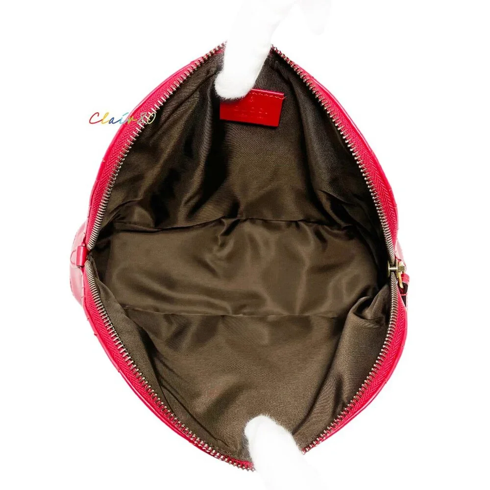 Gucci GG Marmont Matelasse Leather Large Pouch - Picture 6 of 8